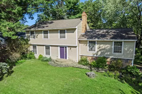 2872 18th St NW, New Brighton, MN 55112