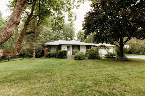 1195 Glen Rd, Newport, MN 55055