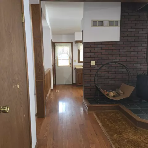 Entry Way - 47802 Xylophone Rd, Garrison, MN 56450 photo 1 of 2