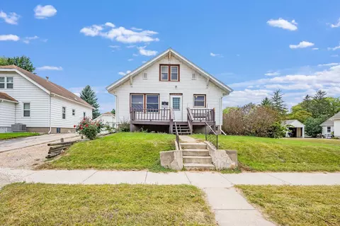 1219 N North Ave, Fairmont, MN 56031