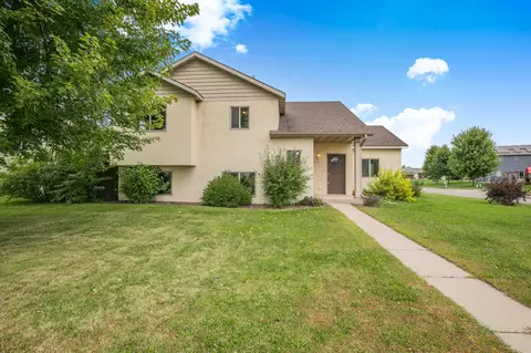 1401 15th St S, Sartell, MN 56377