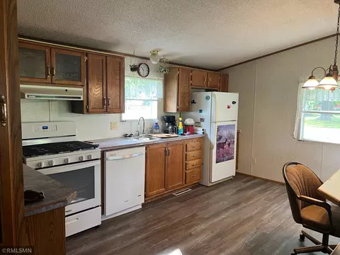 424 Polk Ave, Centuria, WI 54824 photo 11