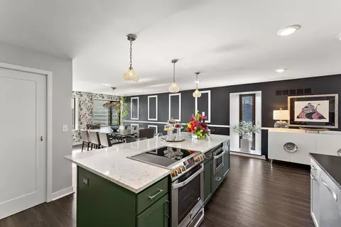 15 S 1st St #A1502, Minneapolis, MN 55401