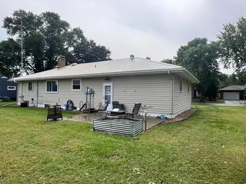 Exterior - 537 E Ronning Ave, Appleton, MN 56208 photo 5 of 5
