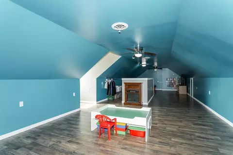 Entry Way - 11150 County 2, Spring Valley, MN 55975 photo 3 of 3