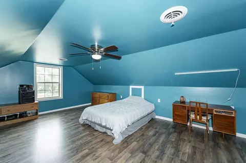 Bedroom - 11150 County 2, Spring Valley, MN 55975 photo 6 of 7