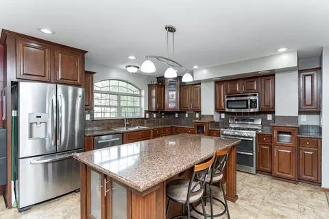 Kitchen - 11150 County 2, Spring Valley, MN 55975 photo 2 of 5