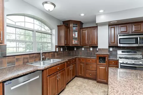 Kitchen - 11150 County 2, Spring Valley, MN 55975 photo 3 of 5