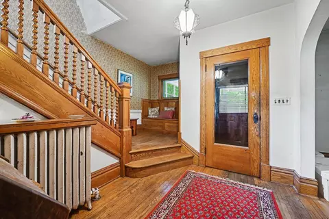 2012 Iglehart Ave, Saint Paul, MN 55104