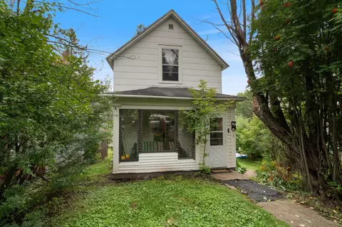 1016 E 7th St, Duluth, MN 55805