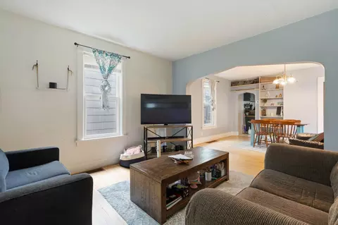 Living - 1016 E 7th St, Duluth, MN 55805 photo 2 of 2