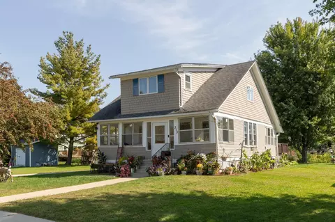 313 N Hudson Ave, Spring Valley, MN 55975
