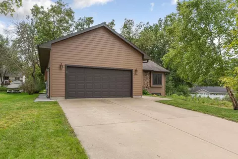 1009 2nd St SE, Faribault, MN 55021 photo 4