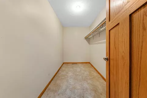 1009 2nd St SE, Faribault, MN 55021 photo 27