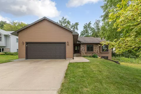 1009 2nd St SE, Faribault, MN 55021 photo 3