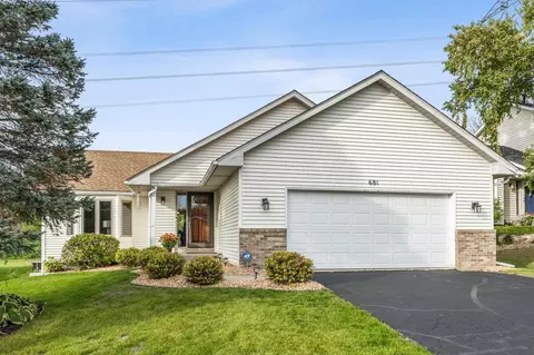 681 Summer Ln, Eagan, MN 55123