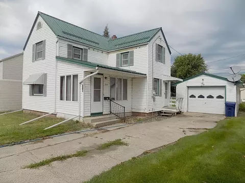205 Brown St W, Comfrey, MN 56019