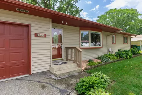 2014 Diffley Rd, Eagan, MN 55122 photo 3