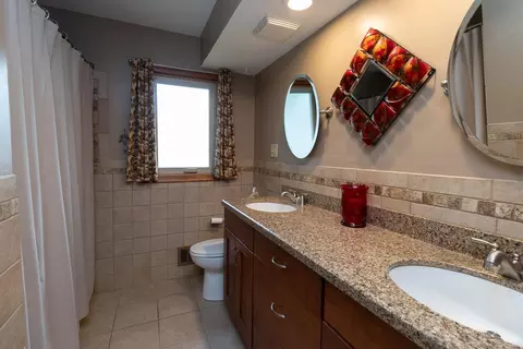 2014 Diffley Rd, Eagan, MN 55122 photo 16