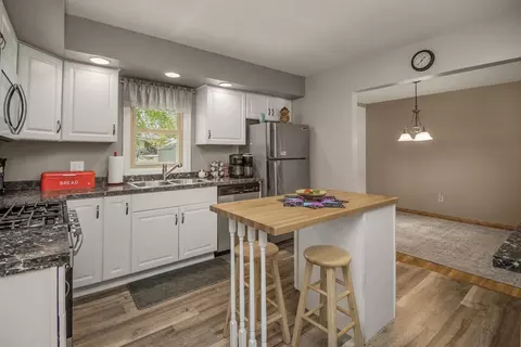 2014 Diffley Rd, Eagan, MN 55122 photo 12