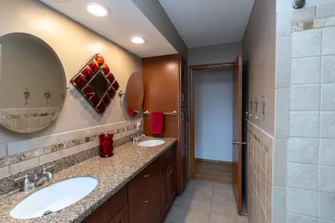 2014 Diffley Rd, Eagan, MN 55122 photo 17