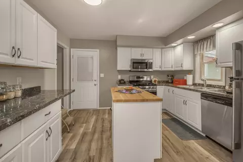 2014 Diffley Rd, Eagan, MN 55122 photo 10