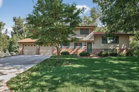 7716 Zealand Ave N, Brooklyn Park, MN 55445