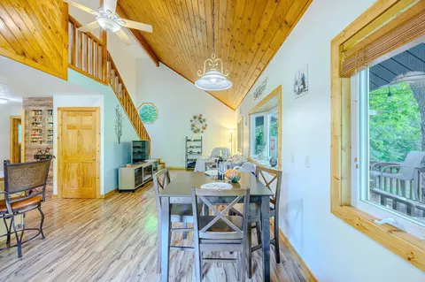 Dining - 28816 450th St, Laporte, MN 56461 photo 2 of 3