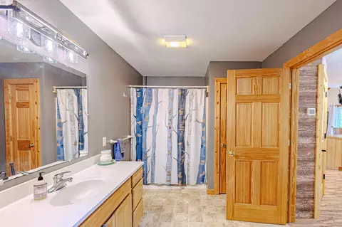 Bath - 28816 450th St, Laporte, MN 56461 photo 2 of 4