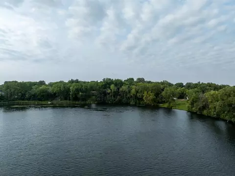 1360 Lone Oak Rd, Eagan, MN 55121 photo 8