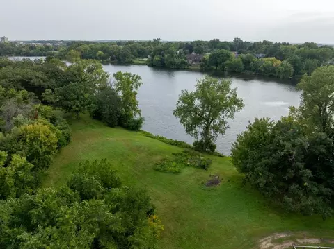 1360 Lone Oak Rd, Eagan, MN 55121 photo 5