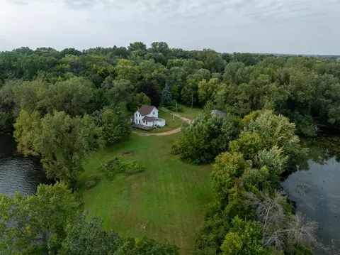1360 Lone Oak Rd, Eagan, MN 55121 photo 2