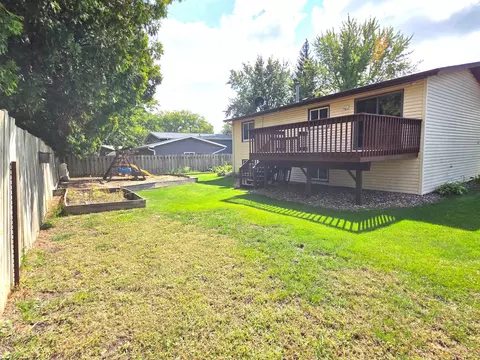330 6th Ave NE, Plainview, MN 55964 photo 5