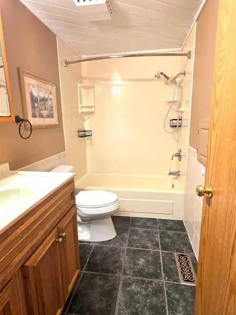 330 6th Ave NE, Plainview, MN 55964 photo 29