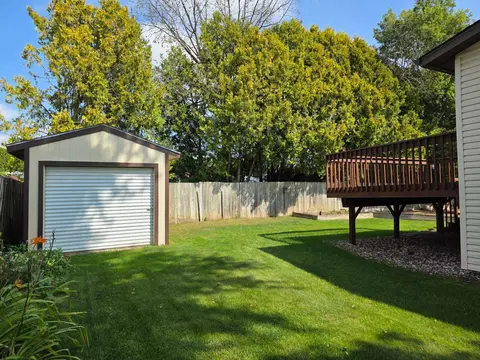 330 6th Ave NE, Plainview, MN 55964 photo 4