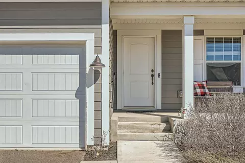 Exterior - 2244 Naples Ave, Cologne, MN 55322 photo 5 of 5