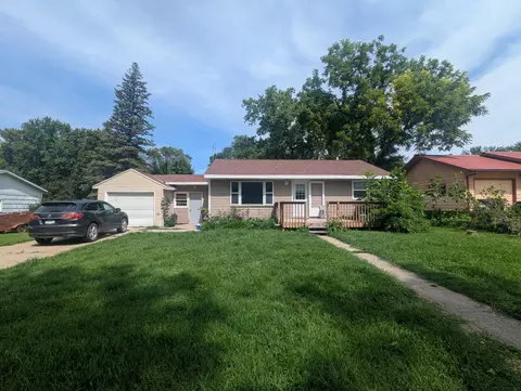 713 5th Ave, Mountain Lake, MN 56159