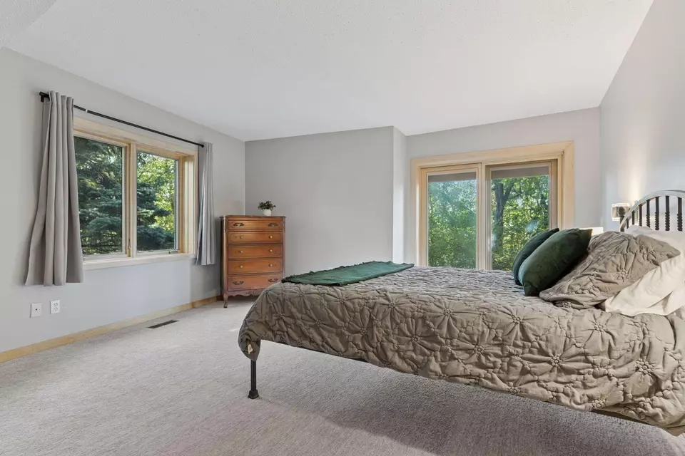 Bedroom - 10181 Wild Duck Pass, Eden Prairie, MN 55347 photo 6 of 6