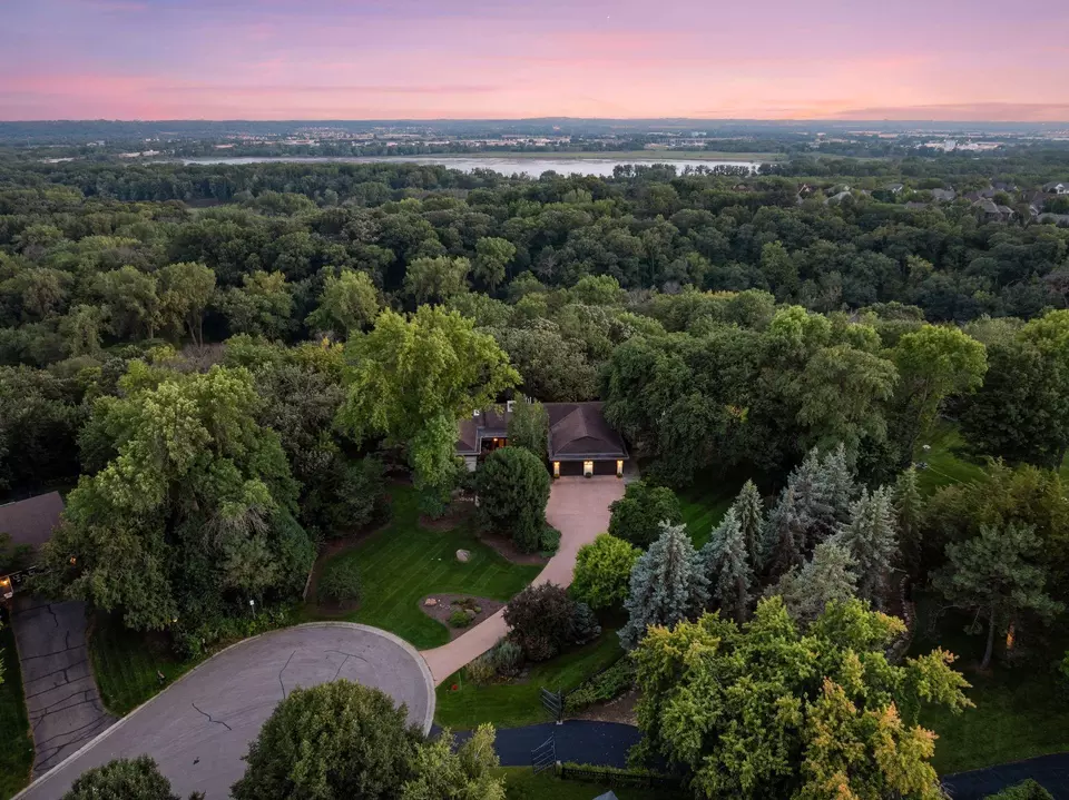View/Area - 10181 Wild Duck Pass, Eden Prairie, MN 55347 photo 1 of 1