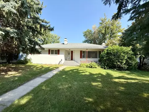 1010 Arnold Ave N, Thief River Falls, MN 56701