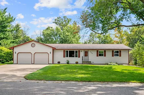 2330 Quinwood Ln N, Plymouth, MN 55441