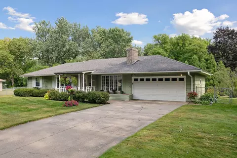8811 Girard Ave S, Bloomington, MN 55420