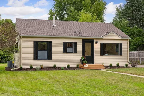 5848 Quebec Ave N, Crystal, MN 55428