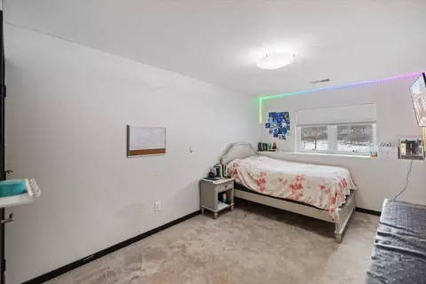 Bedroom - 925 Cliff Rd, Eagan, MN 55123 photo 8 of 8