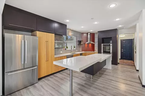 Kitchen - 925 Cliff Rd, Eagan, MN 55123 photo 1 of 7