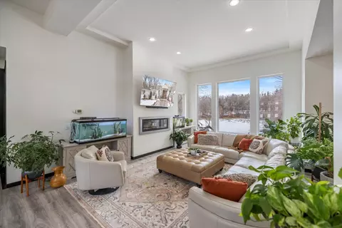 Living - 925 Cliff Rd, Eagan, MN 55123 photo 3 of 11