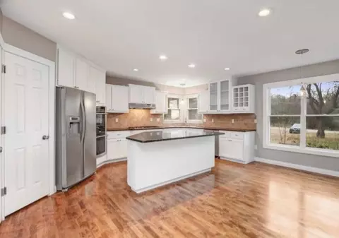 1809 Baker Park Rd, Maple Plain, MN 55359 photo 3