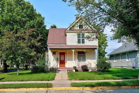 528 Buchanan St, Red Wing, MN 55066