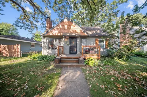 4253 Ewing Ave N, Robbinsdale, MN 55422