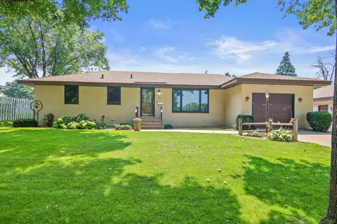 610 57th Ave NE, Fridley, MN 55432
